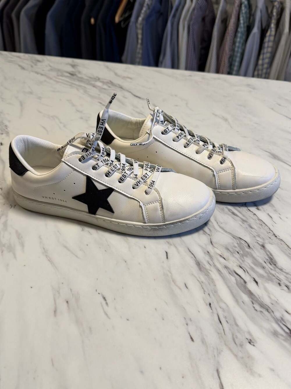 Vintage Havana White Black Star Low Top Sneakers Size 8